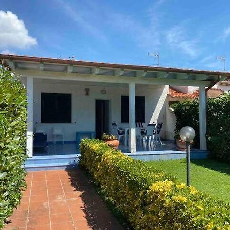 Villa Azzurra Borgo Montenero Luaran gambar