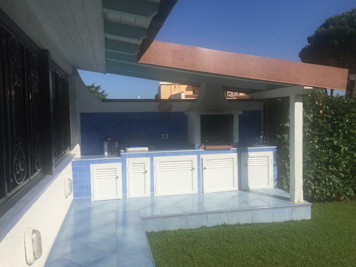 Villa Azzurra Borgo Montenero Luaran gambar